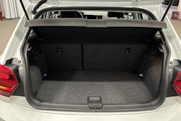 valkoinen Volkswagen Polo 2020 kuva 14.