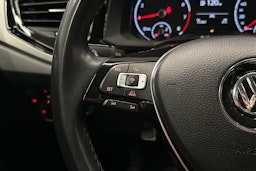 valkoinen Volkswagen Polo 2020 kuva 17.