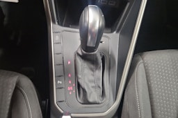 Valkoinen Volkswagen POLO 2020 kuva 16.