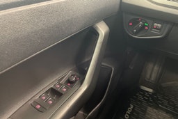 Valkoinen Volkswagen POLO 2020 kuva 18.