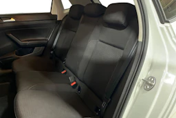Valkoinen Volkswagen POLO 2020 kuva 8.