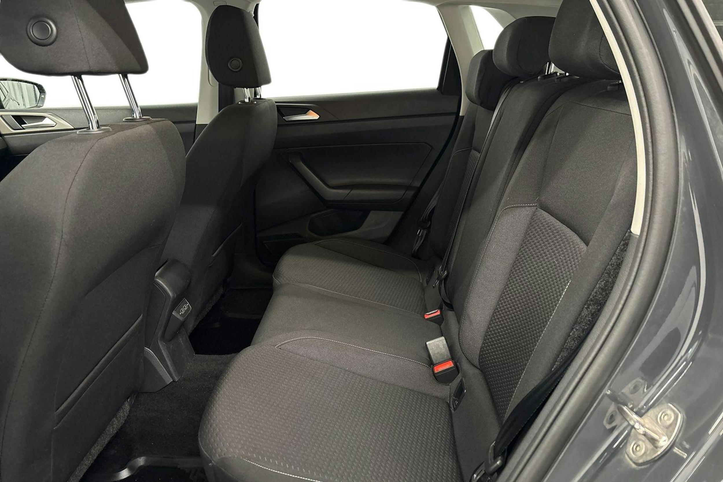 harmaa Volkswagen Polo 2020 kuva 10.