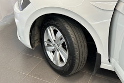 valkoinen Volkswagen Polo 2020 kuva 13.