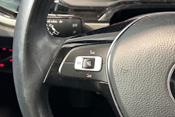 valkoinen Volkswagen Polo 2020 kuva 18.