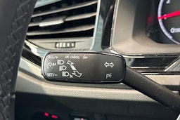 valkoinen Volkswagen Polo 2020 kuva 20.