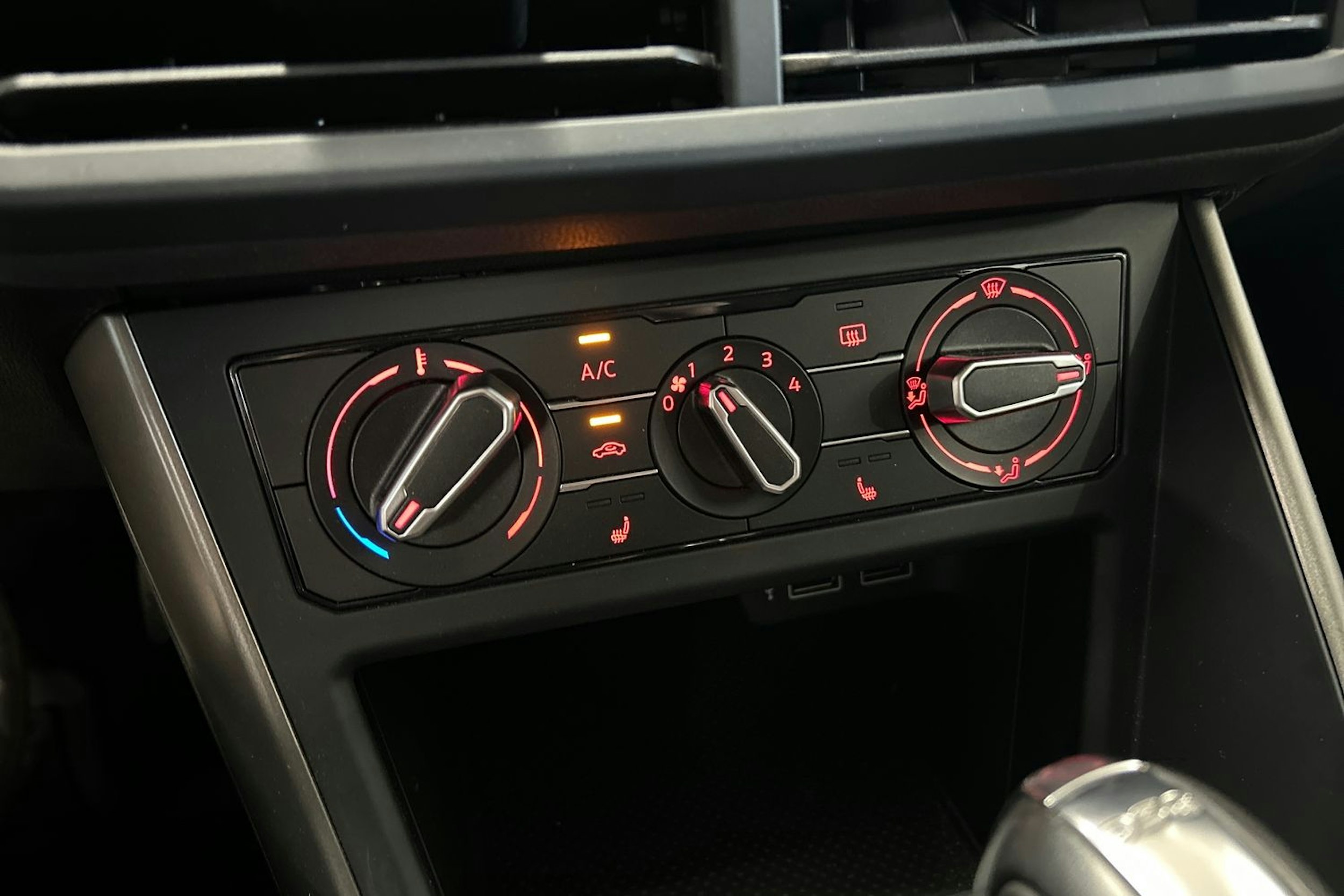 hopea Volkswagen Polo 2020 kuva 24.