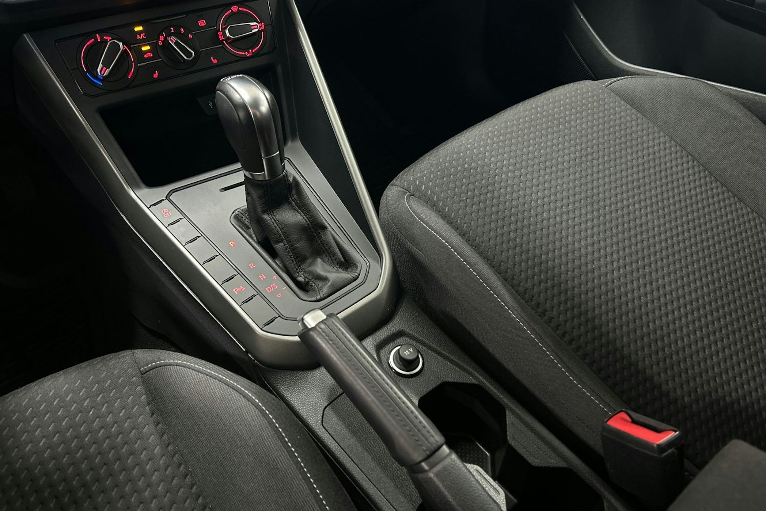 hopea Volkswagen Polo 2020 kuva 25.