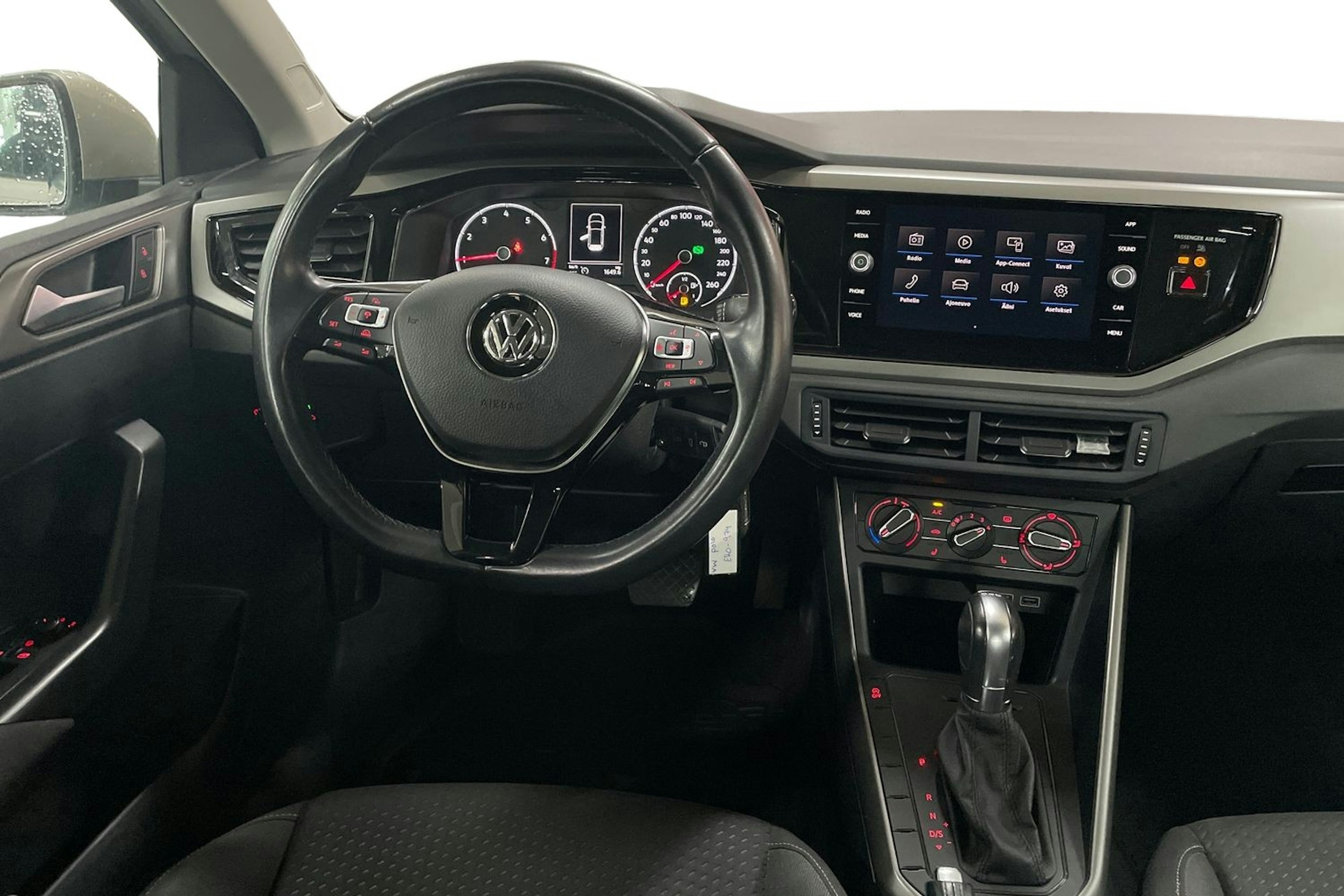 met. hopea Volkswagen Polo 2020 kuva 9.
