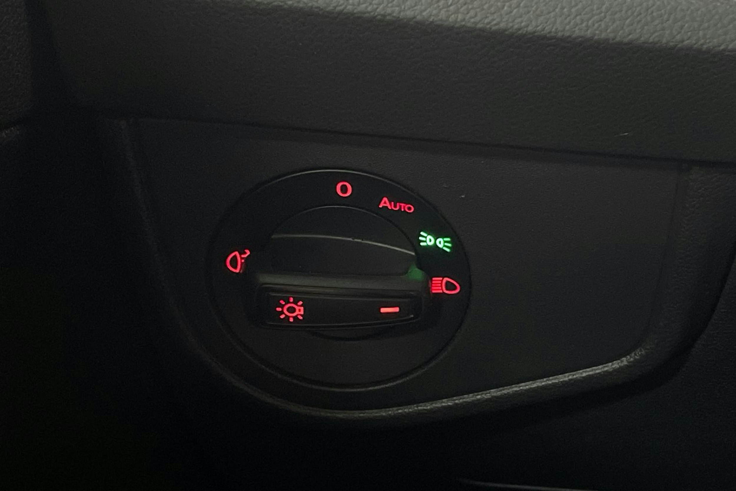met. hopea Volkswagen Polo 2020 kuva 17.