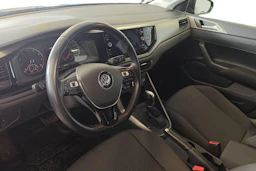 musta Volkswagen Polo 2020 kuva 6.