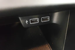musta Volkswagen Polo 2020 kuva 15.
