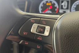 musta Volkswagen Polo 2020 kuva 16.