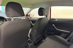 punainen Volkswagen Polo 2020 kuva 14.