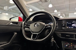 punainen Volkswagen Polo 2020 kuva 16.
