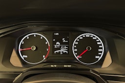 punainen Volkswagen Polo 2020 kuva 18.