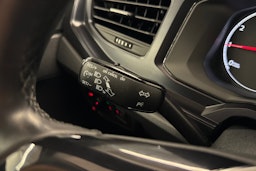 punainen Volkswagen Polo 2020 kuva 19.