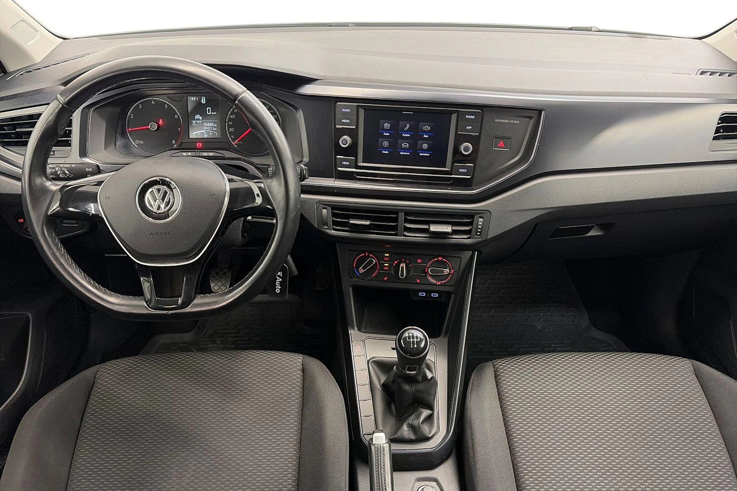 valkoinen Volkswagen Polo 2020 kuva 7.