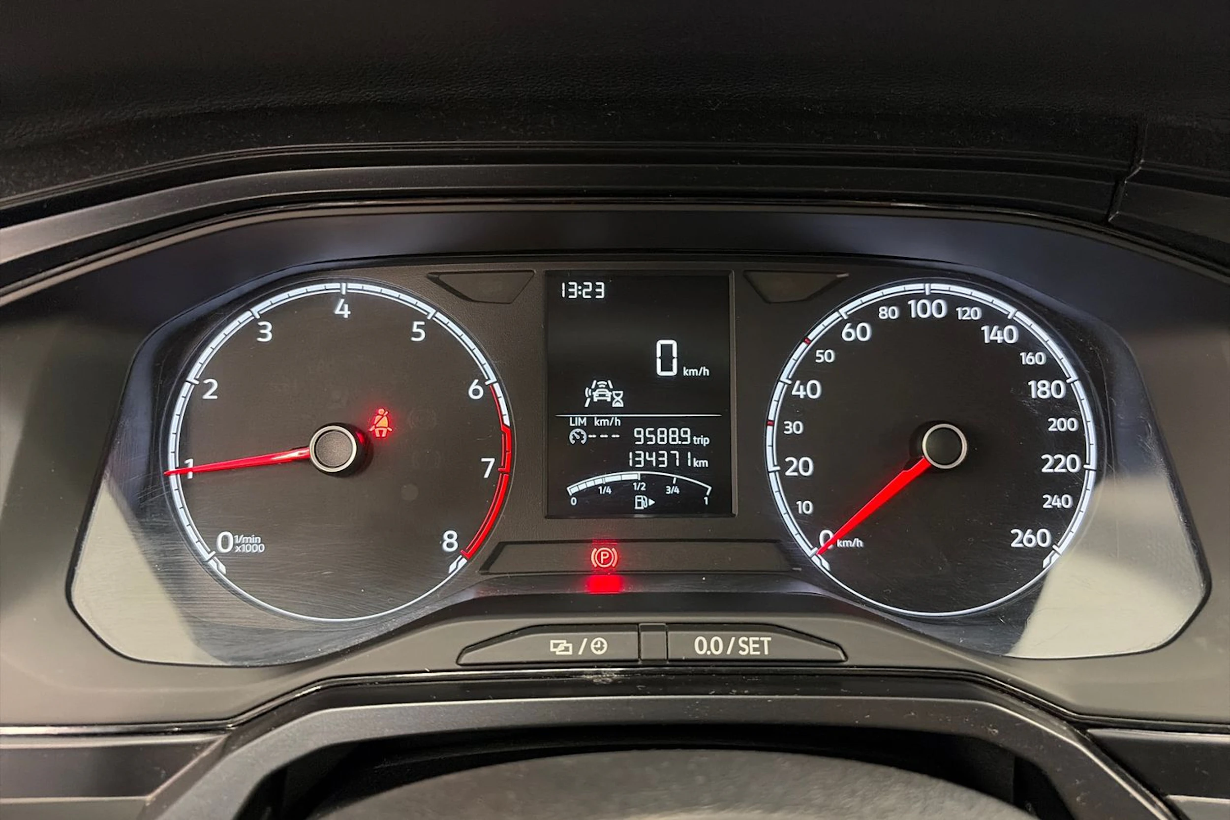 valkoinen Volkswagen Polo 2020 kuva 13.