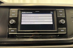 valkoinen Volkswagen Polo 2020 kuva 17.
