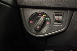 valkoinen Volkswagen Polo 2020 kuva 20.