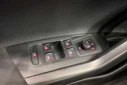 valkoinen Volkswagen Polo 2020 kuva 21.