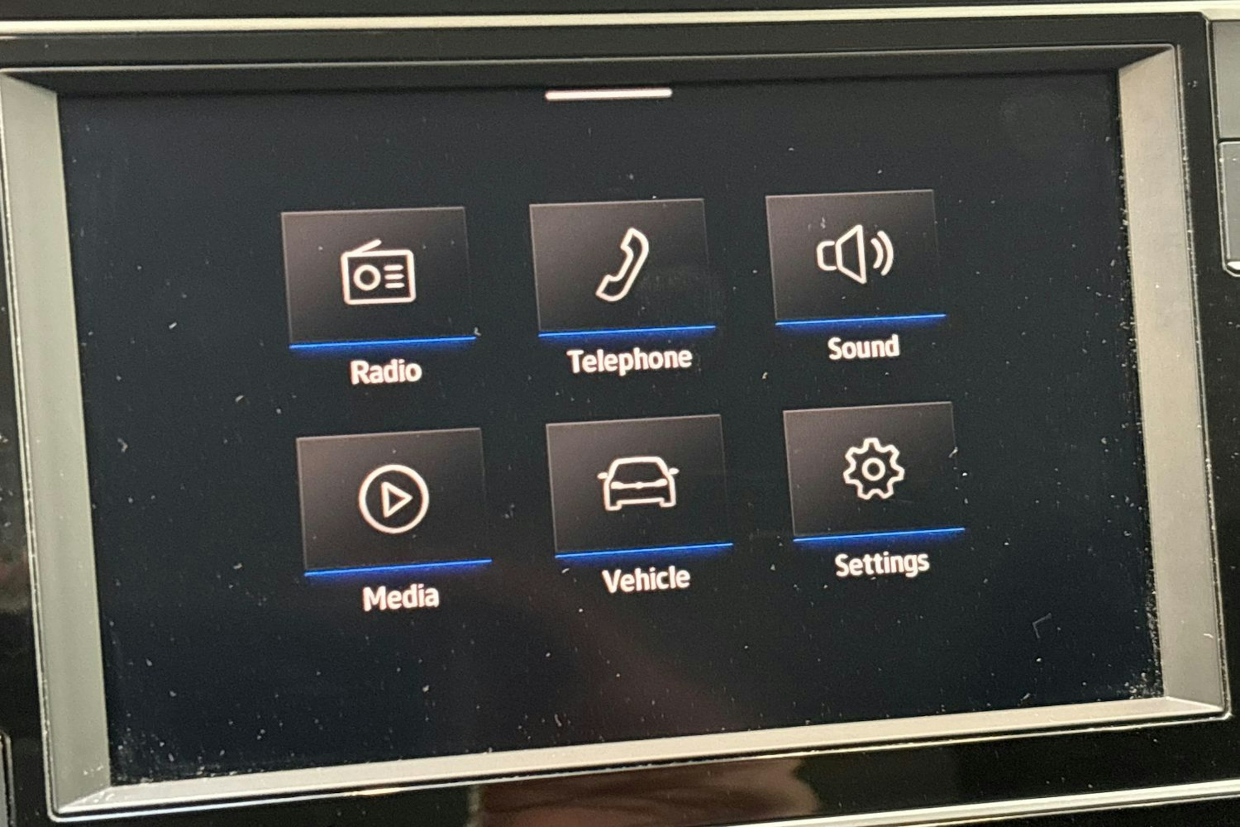 valkoinen Volkswagen Polo 2020 kuva 20.