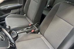 valkoinen Volkswagen Polo 2020 kuva 23.