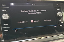 oranssi Volkswagen Polo 2020 kuva 22.
