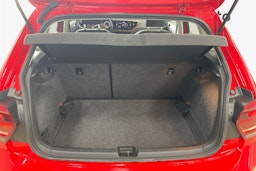 punainen Volkswagen Polo 2020 kuva 9.