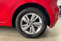 punainen Volkswagen Polo 2020 kuva 10.