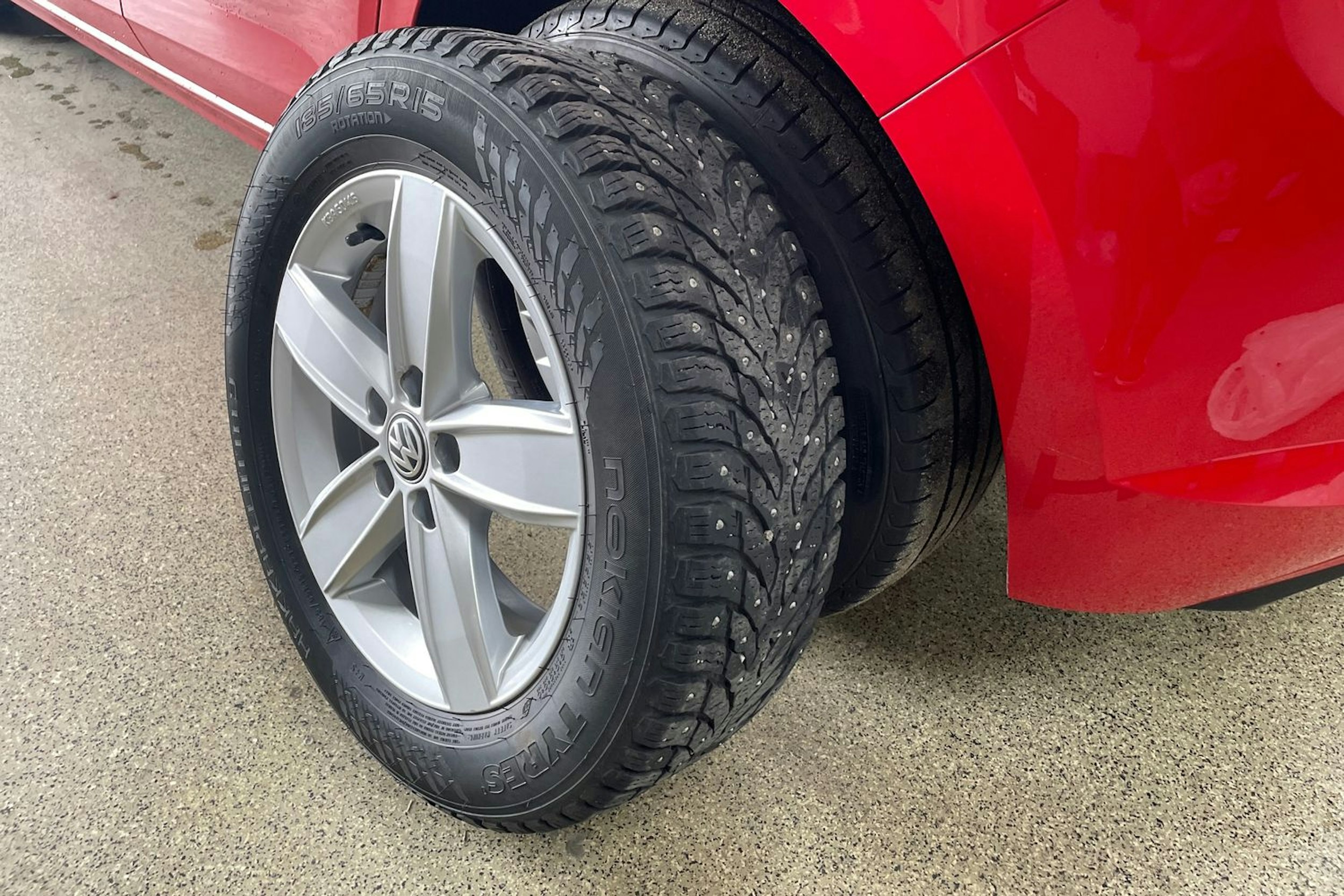 punainen Volkswagen Polo 2020 kuva 11.