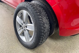 punainen Volkswagen Polo 2020 kuva 11.