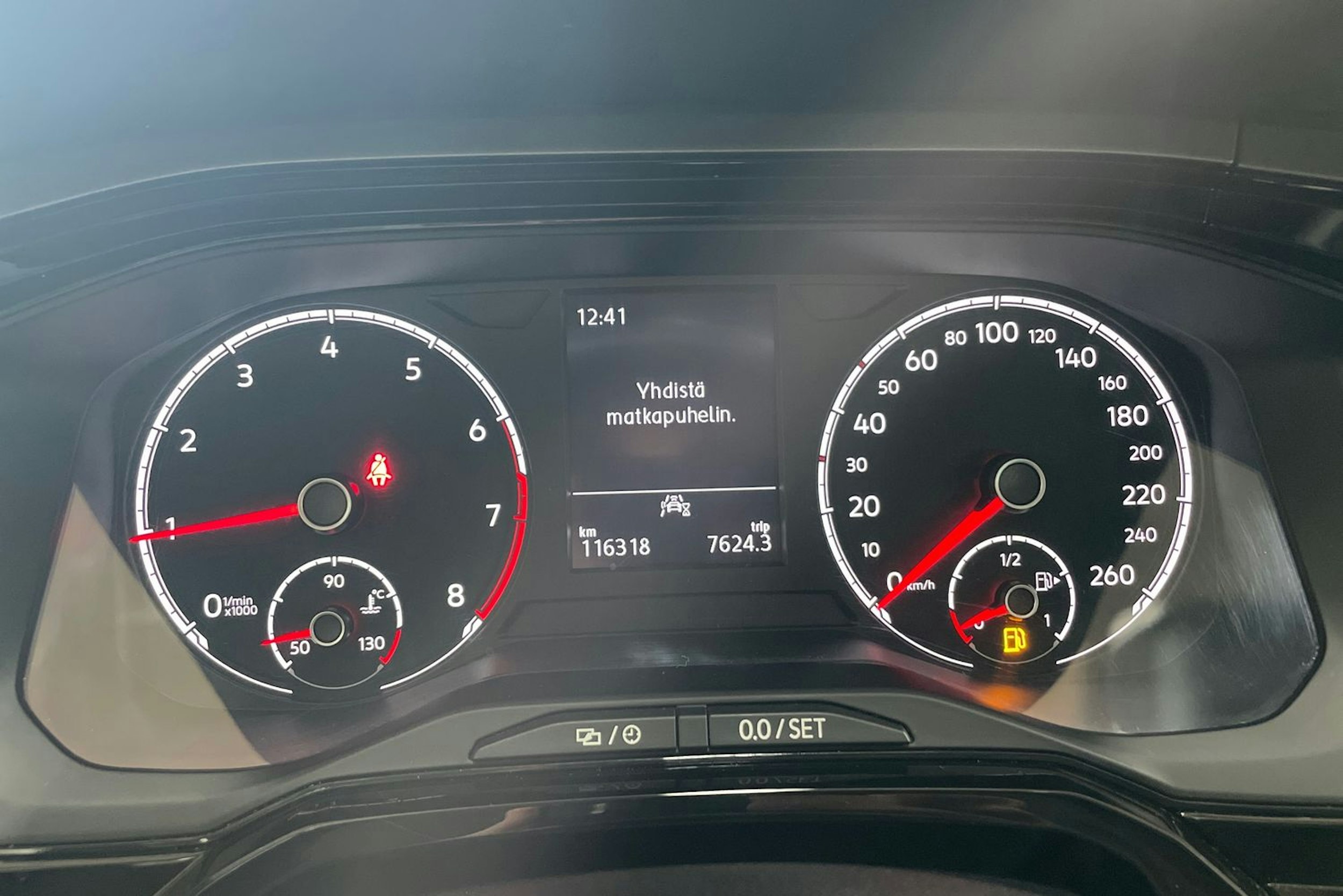 punainen Volkswagen Polo 2020 kuva 12.