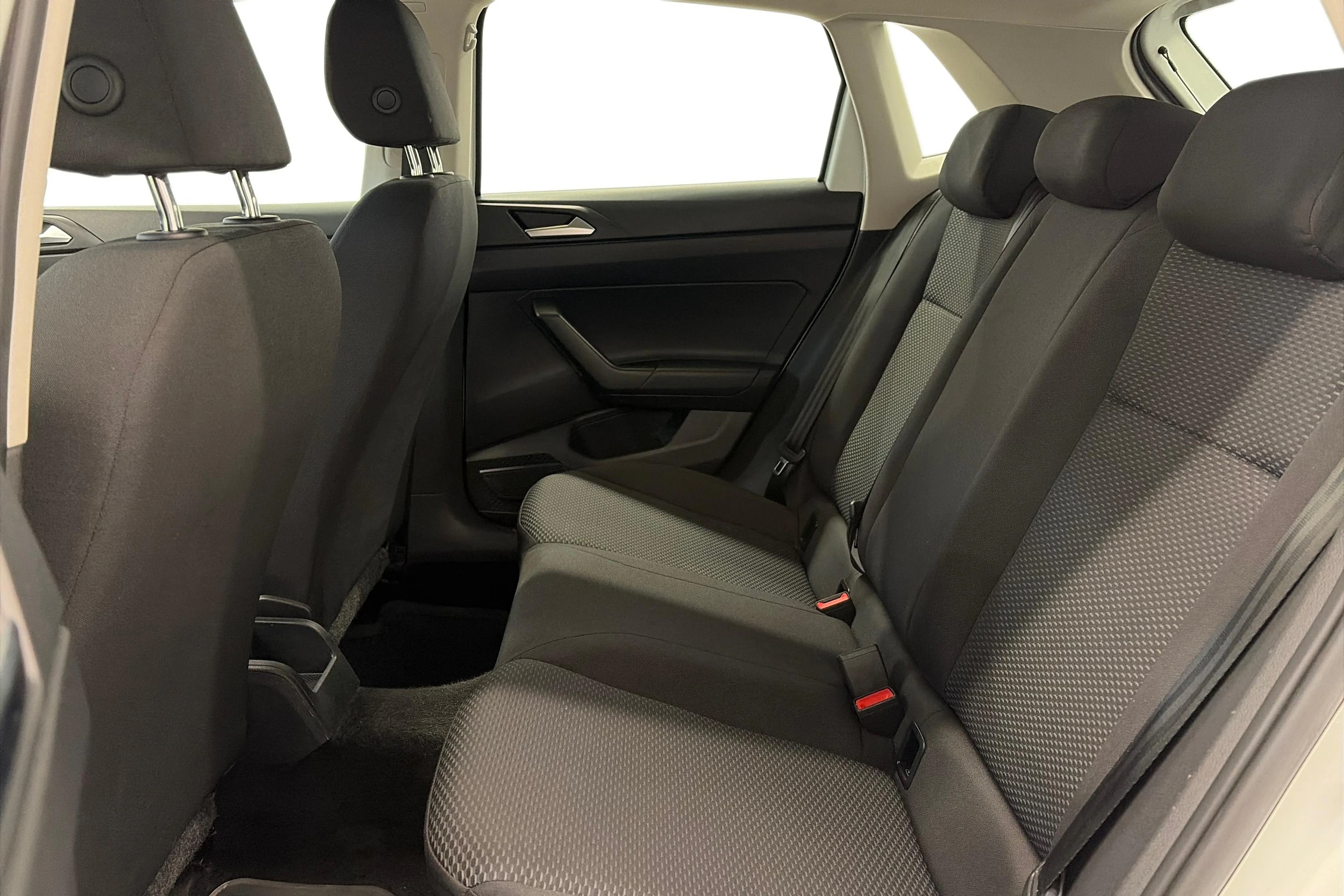 valkoinen Volkswagen Polo 2020 kuva 8.