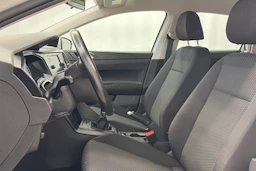 valkoinen Volkswagen Polo 2020 kuva 12.