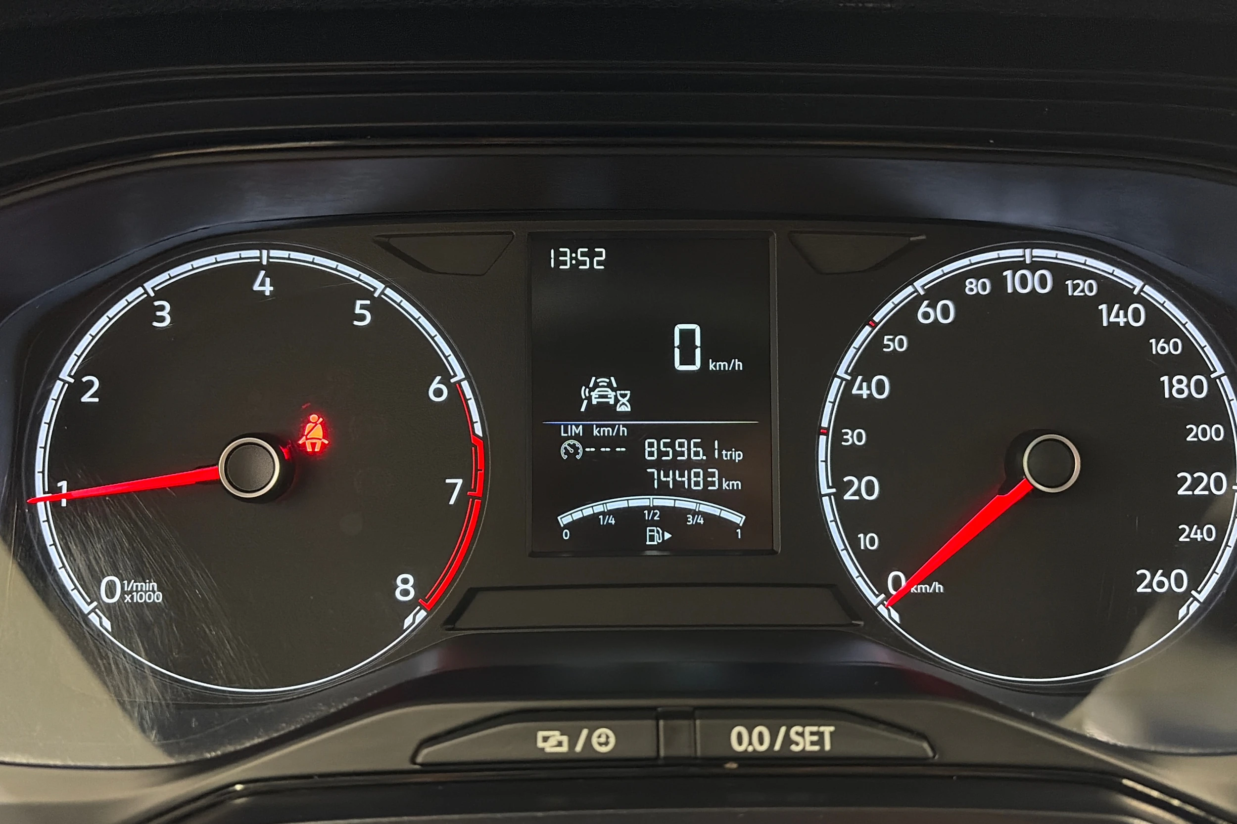 valkoinen Volkswagen Polo 2020 kuva 13.