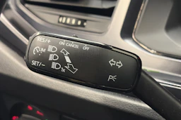 valkoinen Volkswagen Polo 2020 kuva 14.