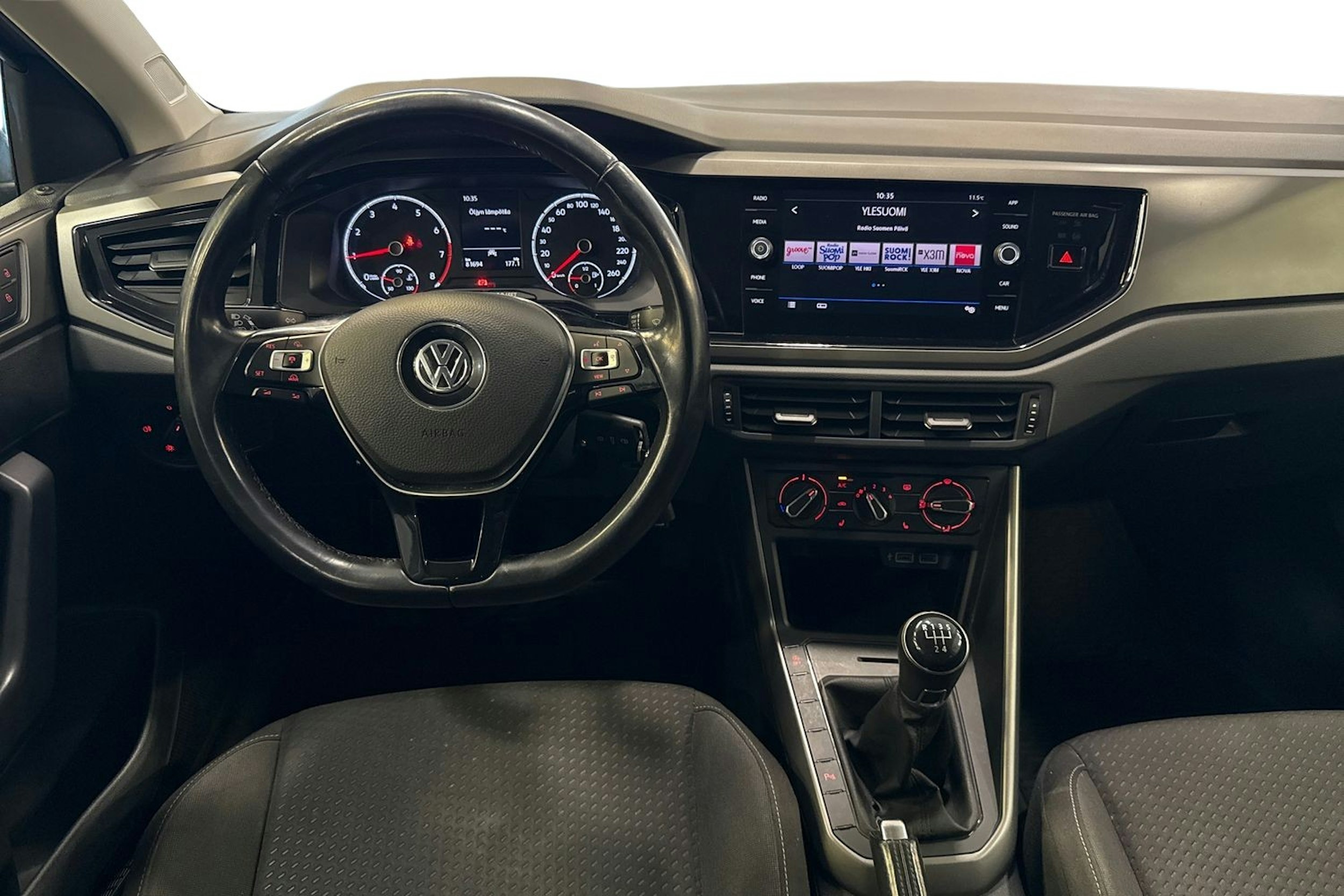 met. harmaa Volkswagen Polo 2020 kuva 9.