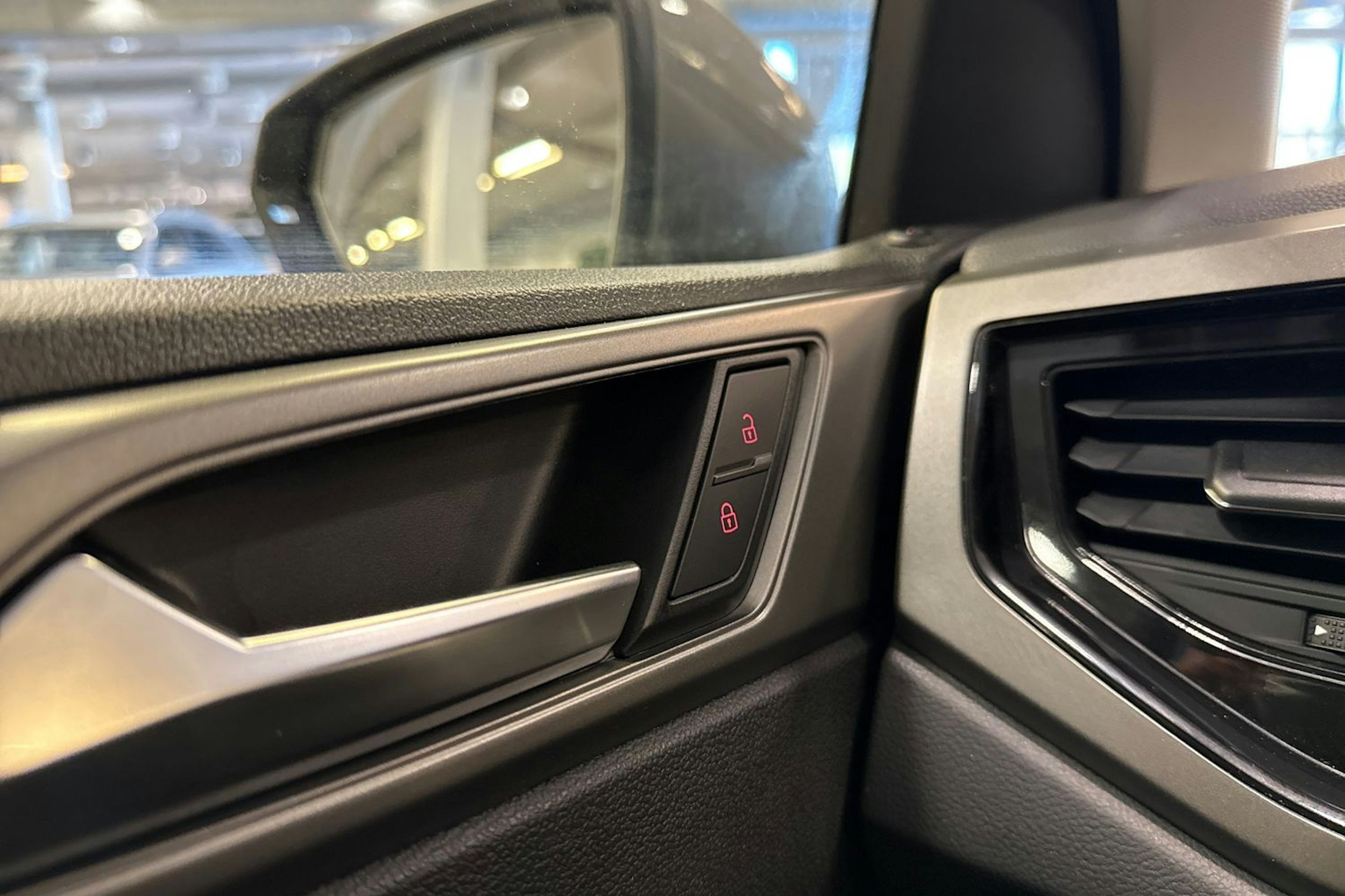 met. harmaa Volkswagen Polo 2020 kuva 21.