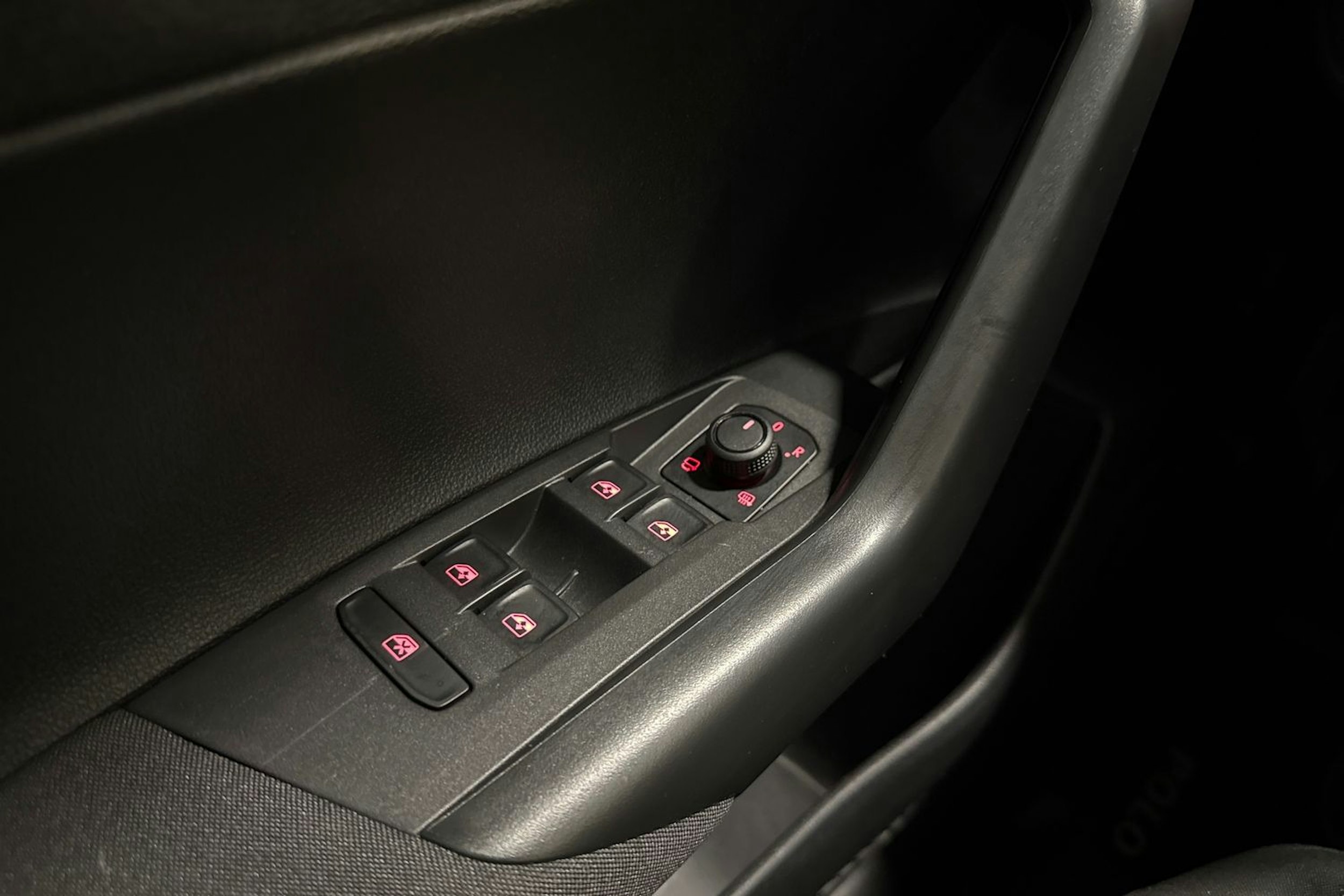 met. harmaa Volkswagen Polo 2020 kuva 22.