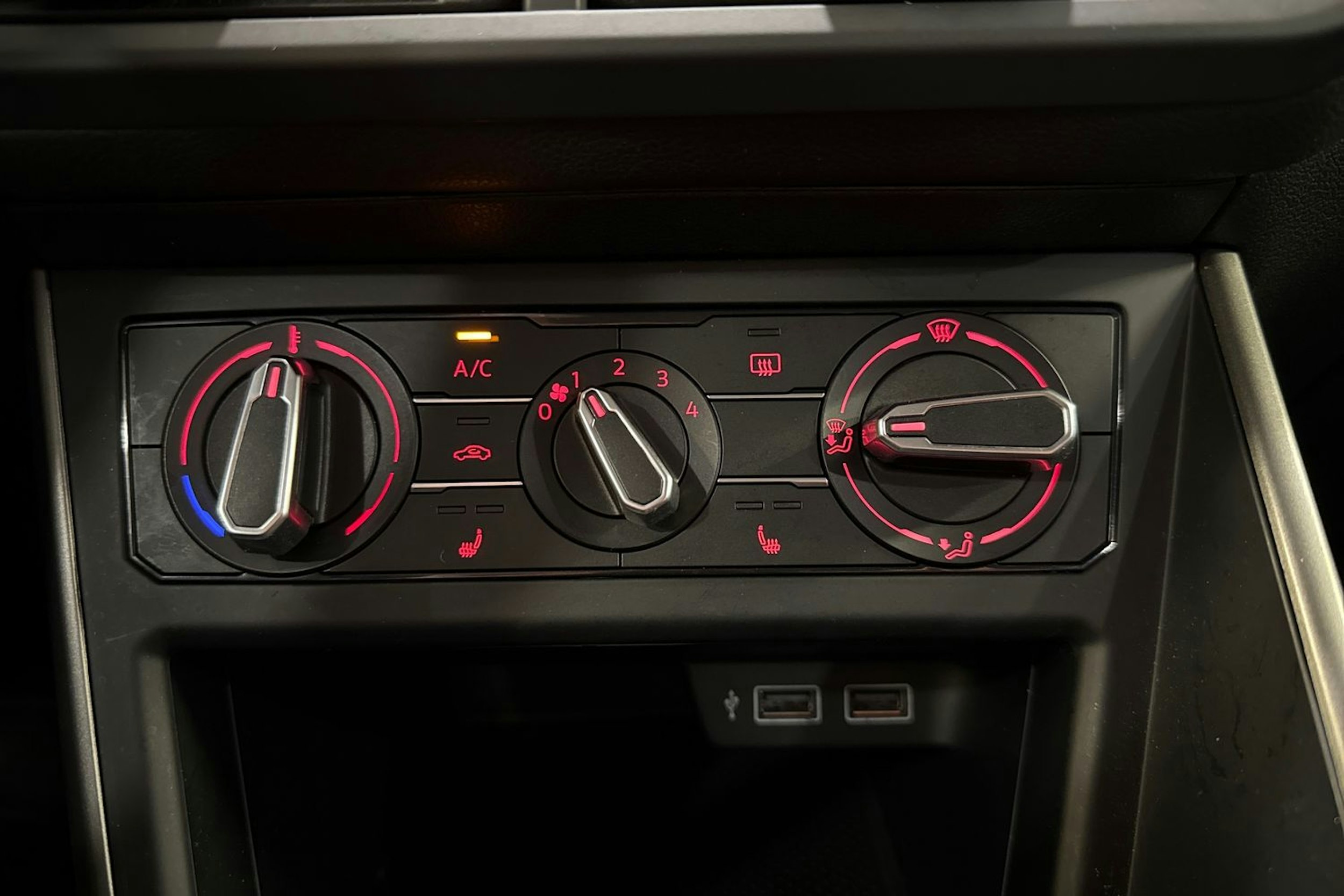 met. harmaa Volkswagen Polo 2020 kuva 23.