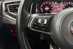 valkoinen Volkswagen Polo 2020 kuva 18.