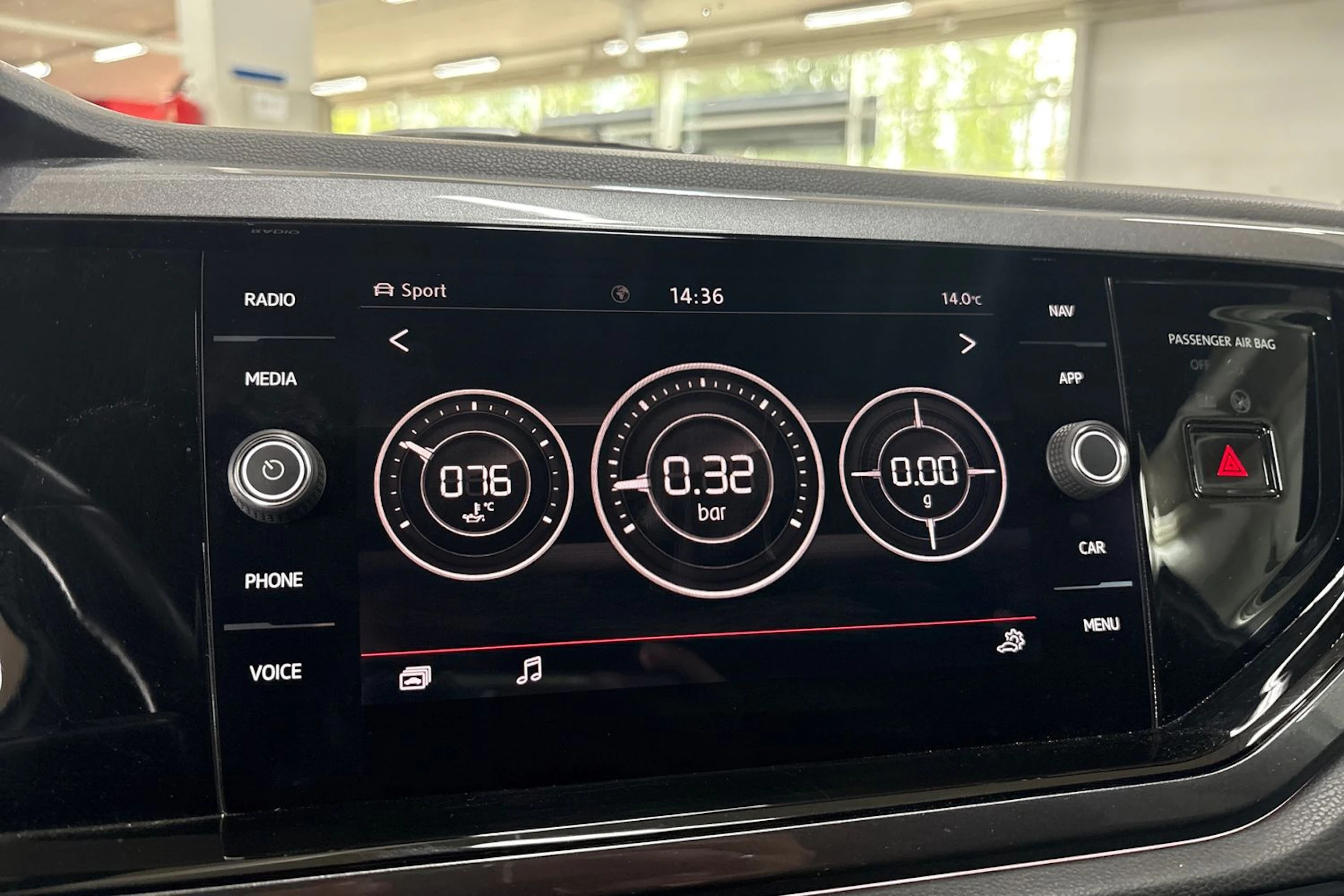 valkoinen Volkswagen Polo 2020 kuva 20.
