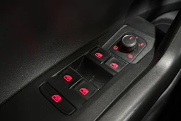 valkoinen Volkswagen Polo 2020 kuva 29.