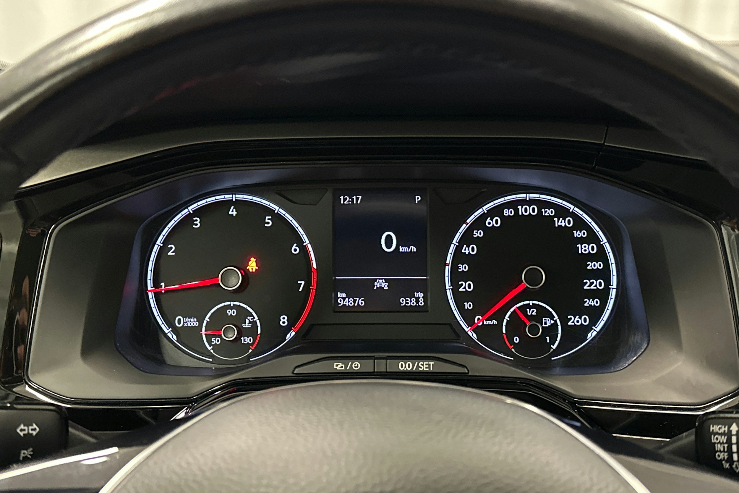 valkoinen Volkswagen Polo 2020 kuva 17.