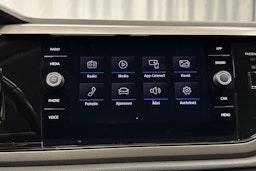 valkoinen Volkswagen Polo 2020 kuva 22.