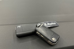 valkoinen Volkswagen Polo 2020 kuva 25.