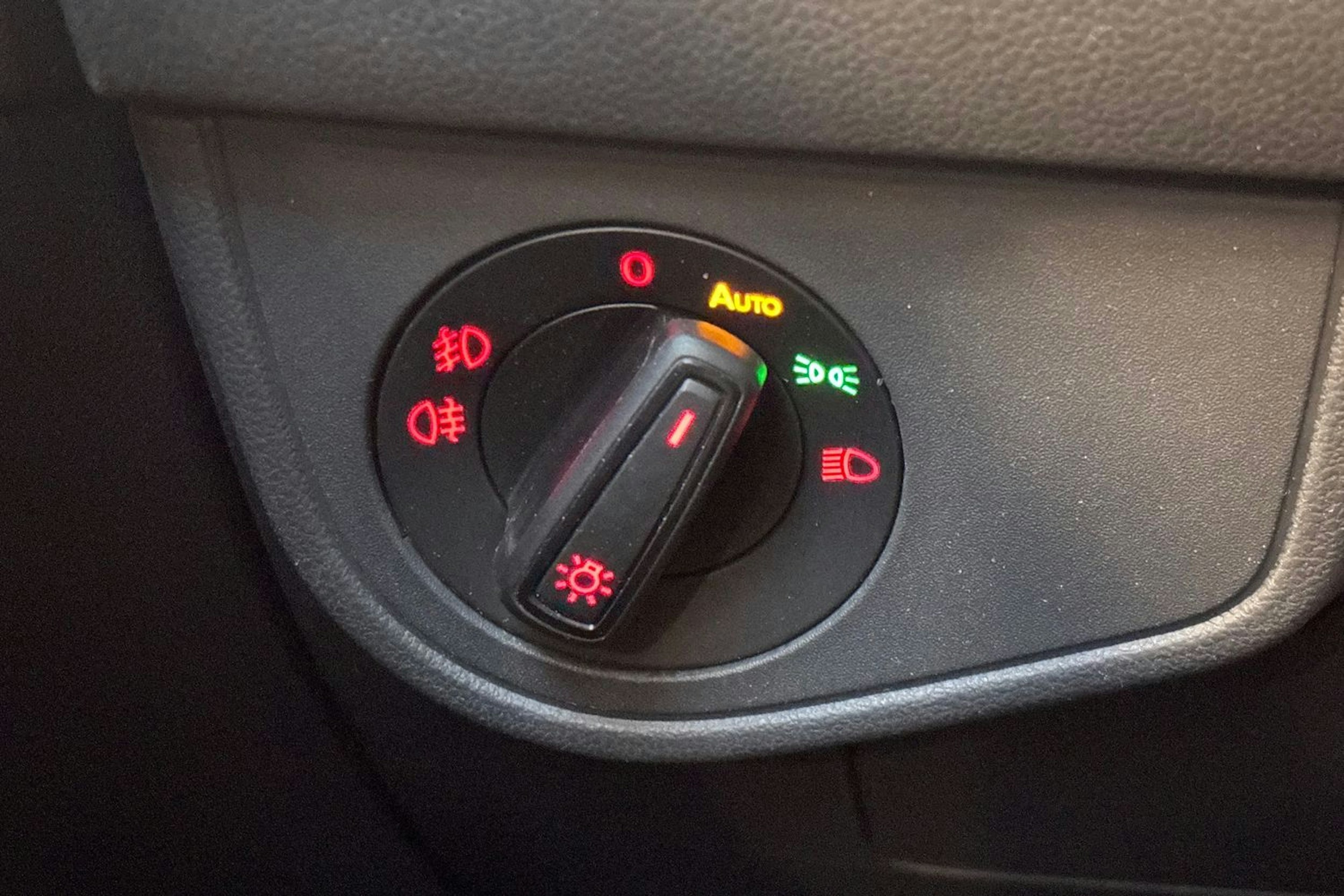 hopea Volkswagen Polo 2020 kuva 16.