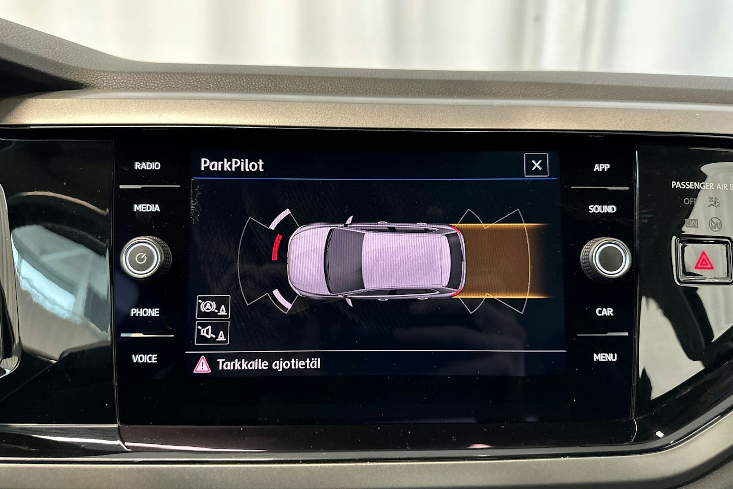 musta Volkswagen Polo 2020 kuva 23.