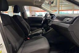 valkoinen Volkswagen Polo 2020 kuva 15.